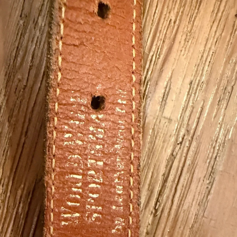 Bass Pro Shops Worldwide Sportsman Brown Leather Fish Belt Size 32 nautical